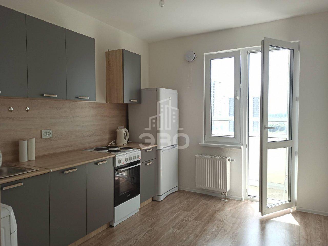 однокомнатная квартира в Санкт-Петербурге по адресу: Чарушинская ул., 24, к 1