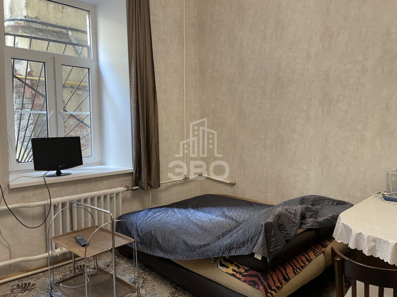 комната в Санкт-Петербурге по адресу: Кирилловская ул., 18