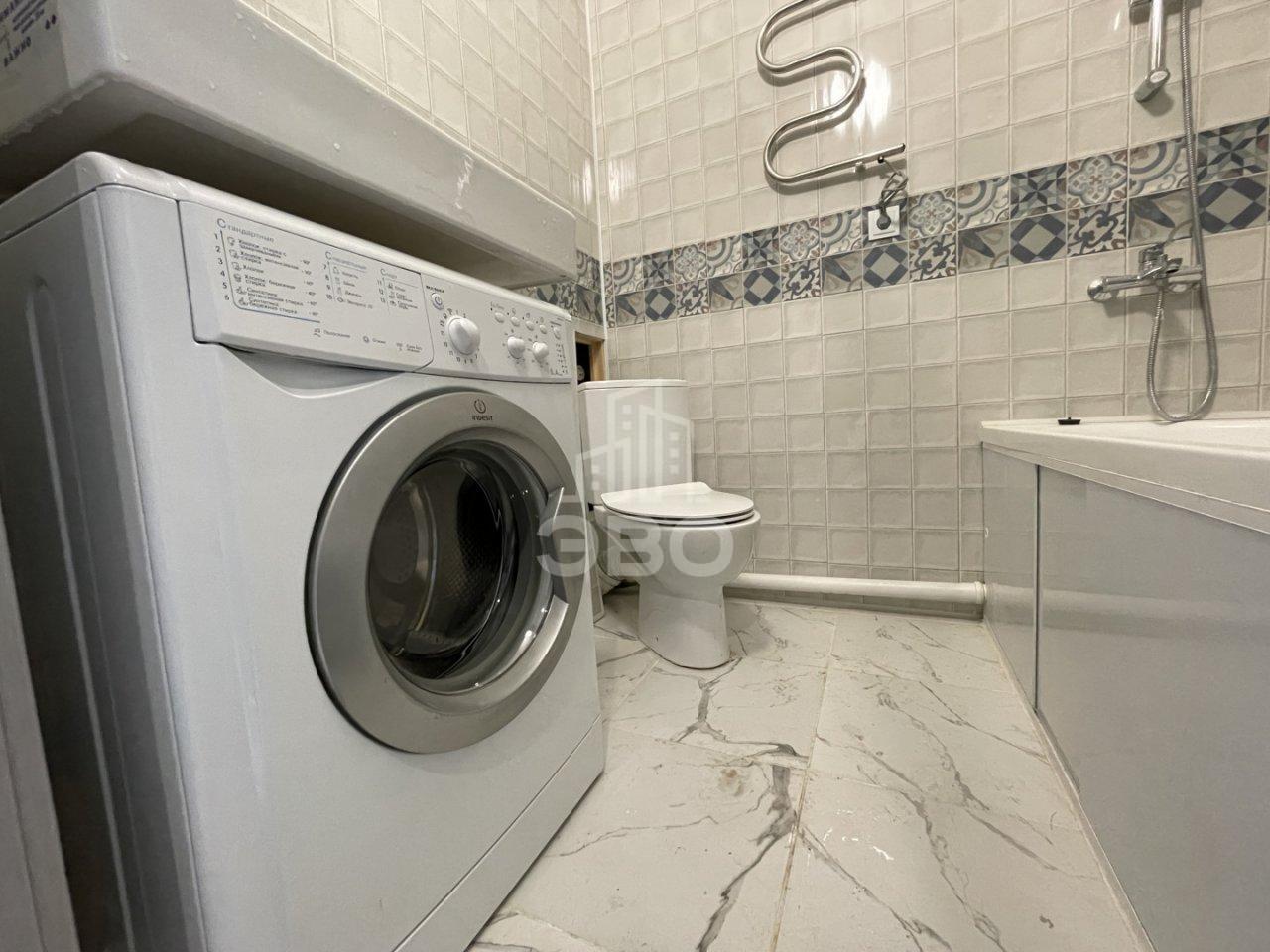 студия в Санкт-Петербурге по адресу: Строителей проспект, 16, к 1