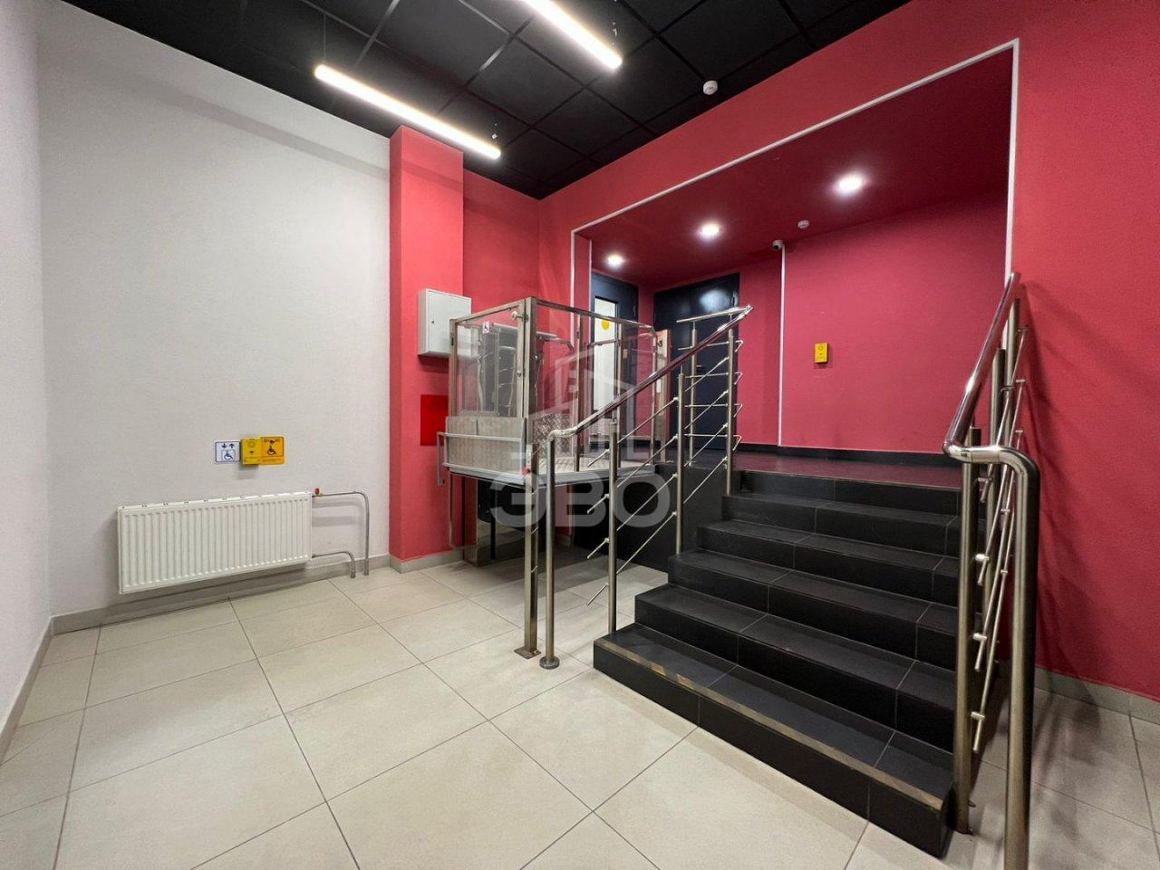 студия в Санкт-Петербурге по адресу: Арцеуловская аллея, 17