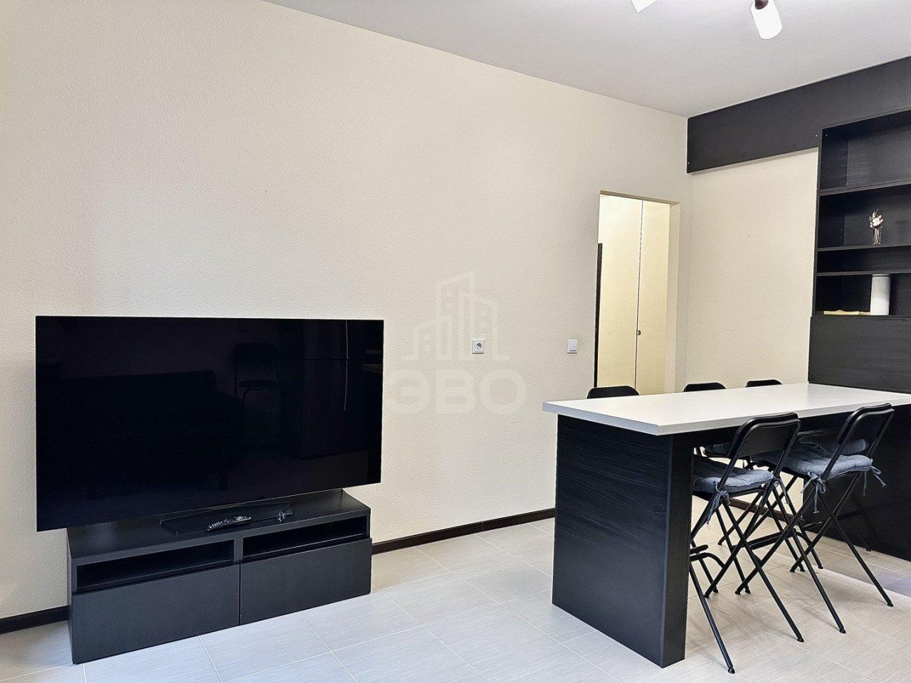 трехкомнатная квартира в Ленинградской области по адресу: Менделеева б-р., 12, к 1