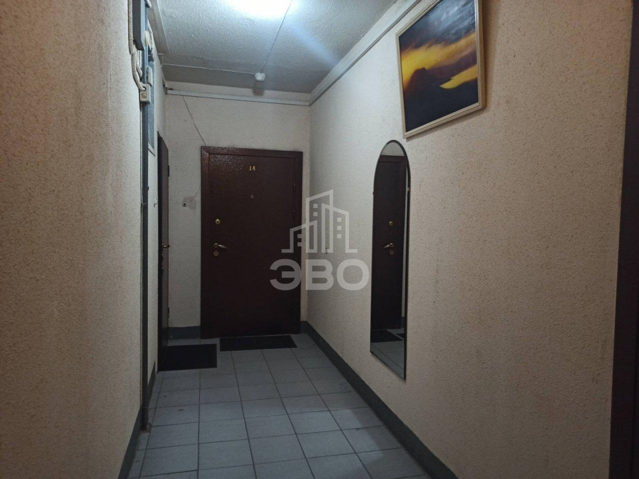 трехкомнатная квартира в Санкт-Петербурге по адресу: Варшавская ул., 23, к 3