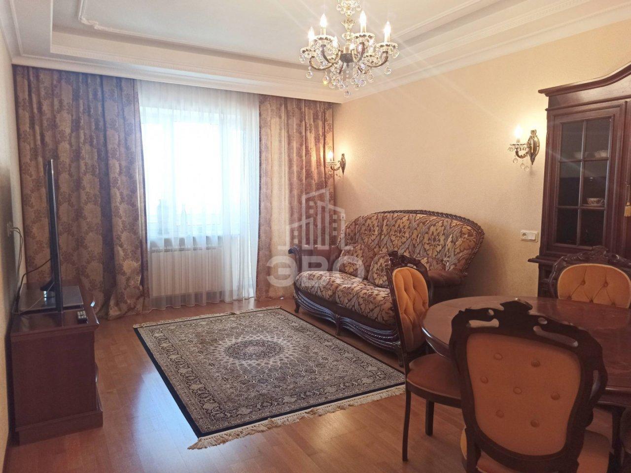 трехкомнатная квартира в Санкт-Петербурге по адресу: Варшавская ул., 23, к 3