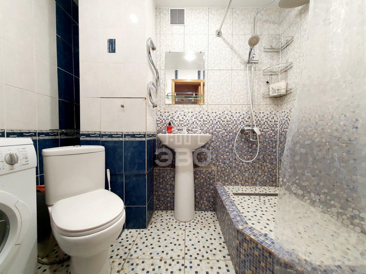 трехкомнатная квартира в Санкт-Петербурге по адресу: Ленинский проспект, 124