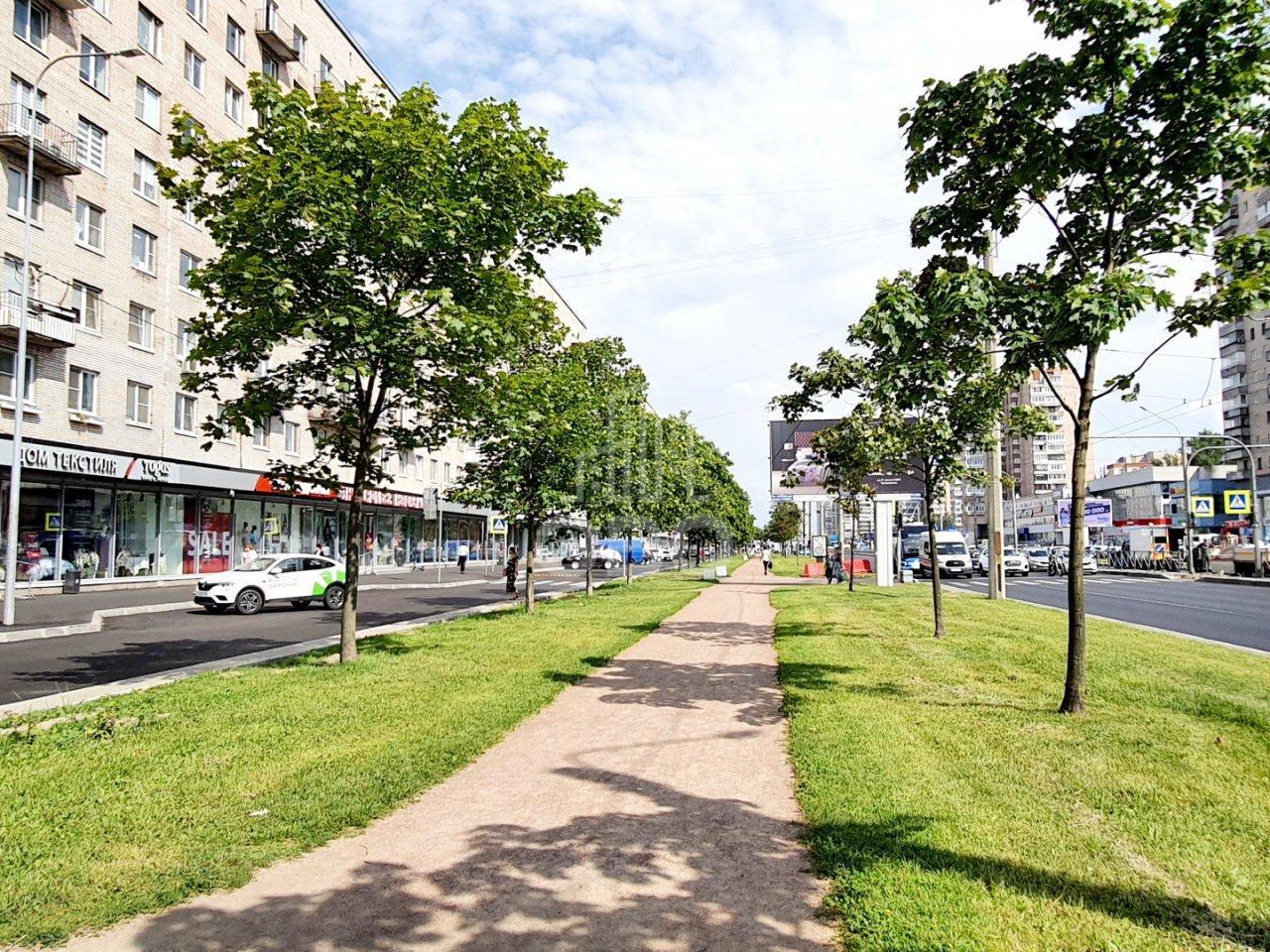 трехкомнатная квартира в Санкт-Петербурге по адресу: Ленинский проспект, 124