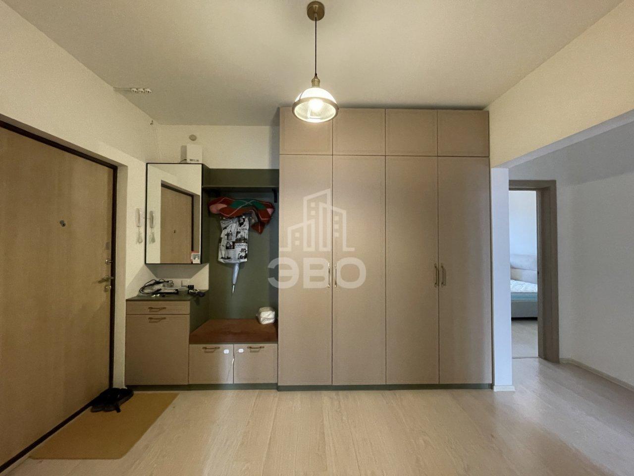 трехкомнатная квартира в Санкт-Петербурге по адресу: Богословская ул., 4, к 1