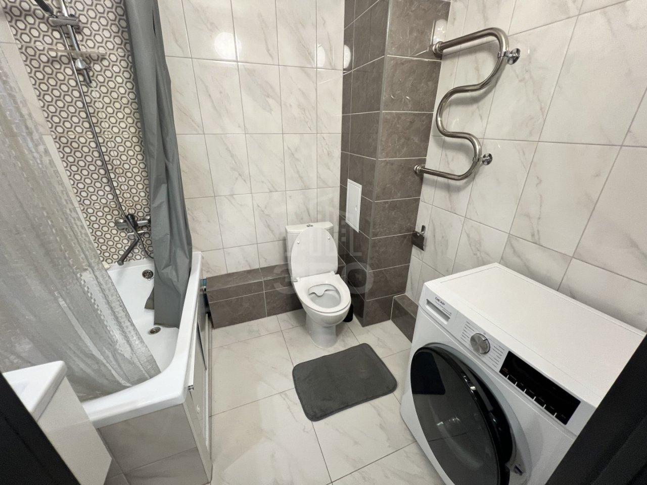 однокомнатная квартира в Санкт-Петербурге по адресу: Фёдора Абрамова ул., 4, строение 1