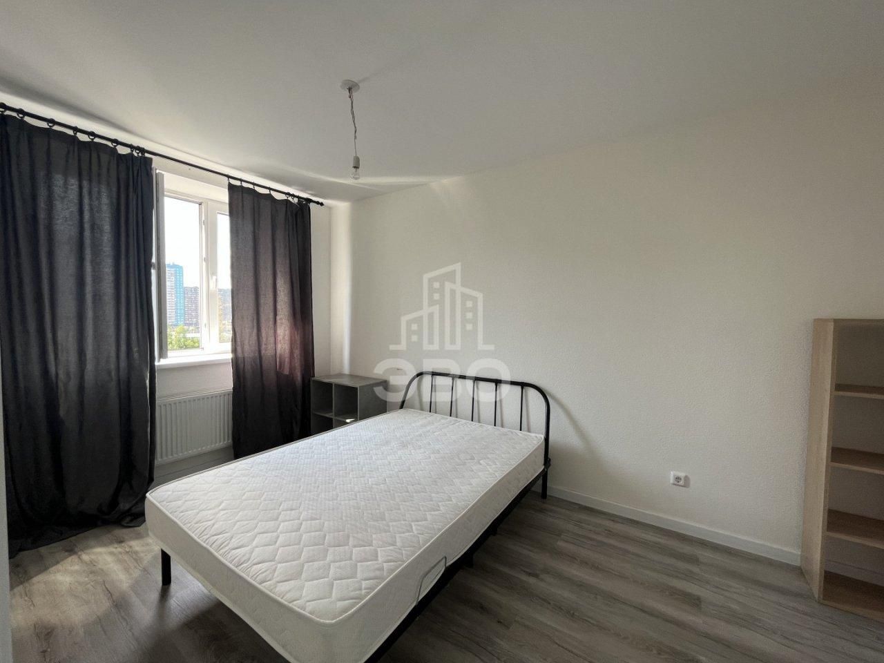 однокомнатная квартира в Санкт-Петербурге по адресу: Шоссе в Лаврики ул., 64, к 3