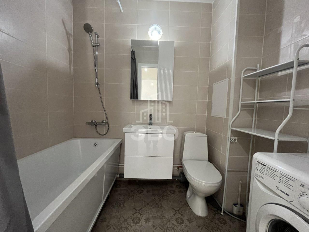 однокомнатная квартира в Санкт-Петербурге по адресу: Шоссе в Лаврики ул., 64, к 3