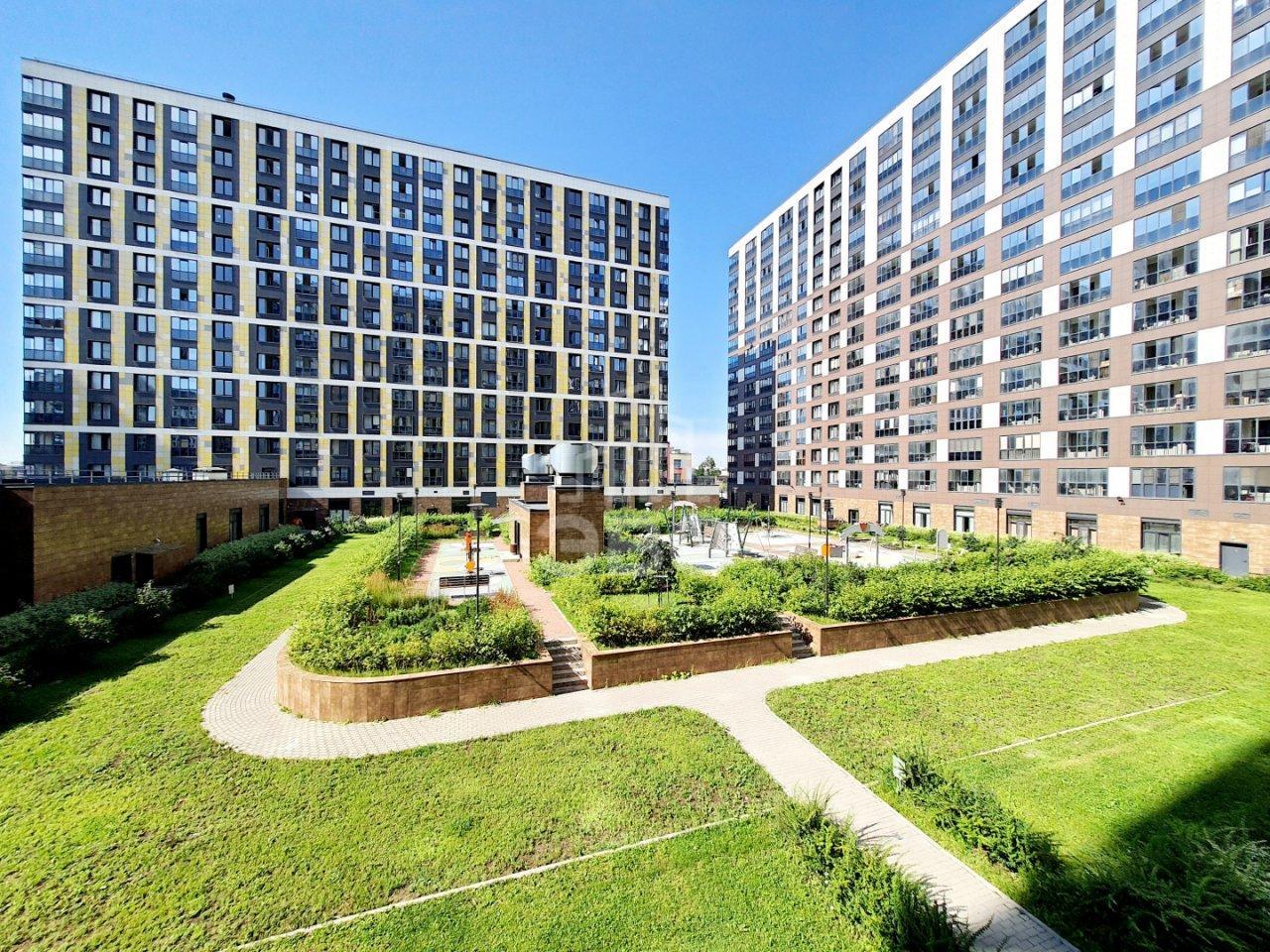 однокомнатная квартира в Санкт-Петербурге по адресу: Октябрьская наб., 34, к 4