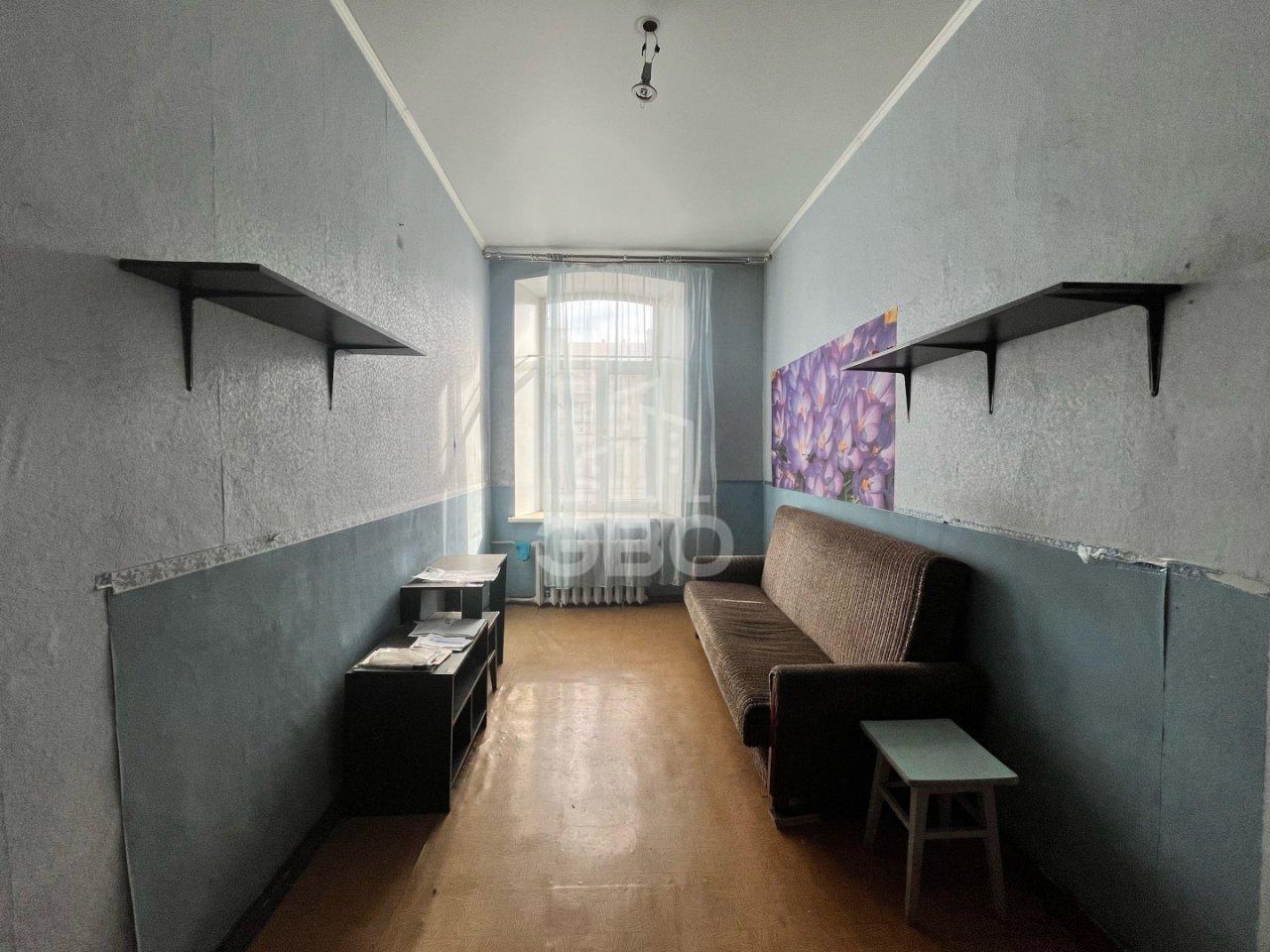 комната в Санкт-Петербурге по адресу: 1-я В.О. линия, 48