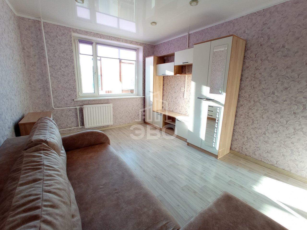 комната в Санкт-Петербурге по адресу: Пятилеток проспект, 7, к 2