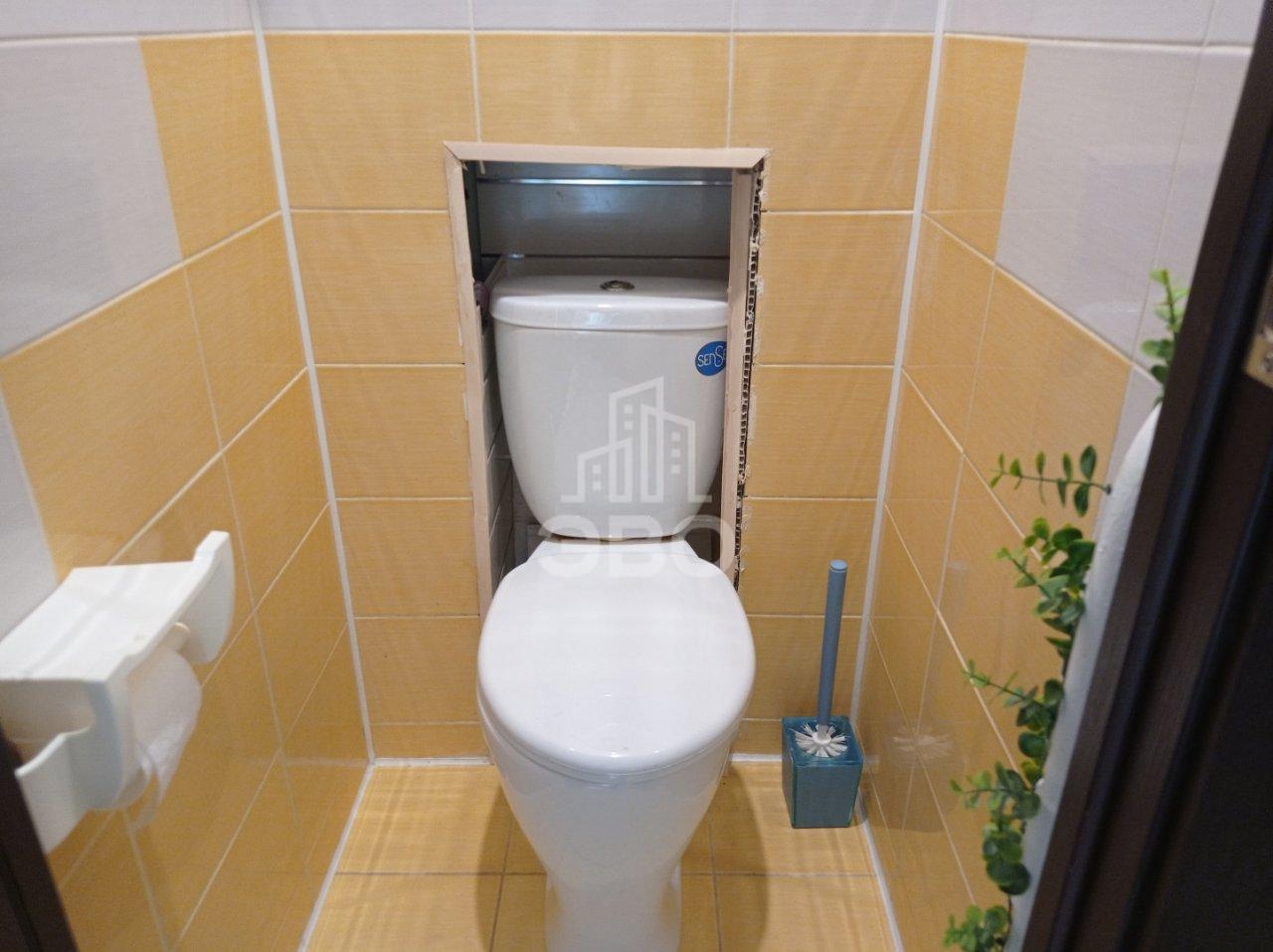 комната в Санкт-Петербурге по адресу: Пятилеток проспект, 7, к 2