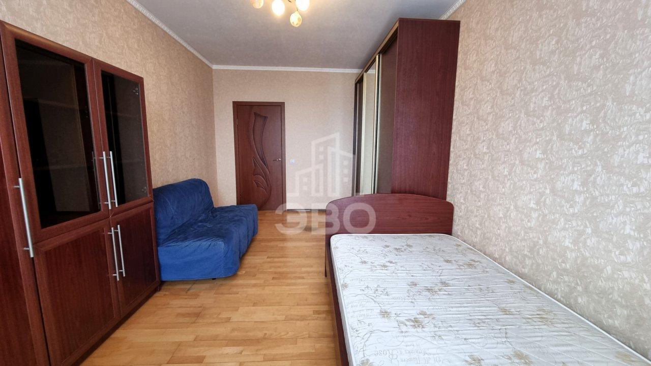 трехкомнатная квартира в Санкт-Петербурге по адресу: Пролетарская ул., 48, к 2