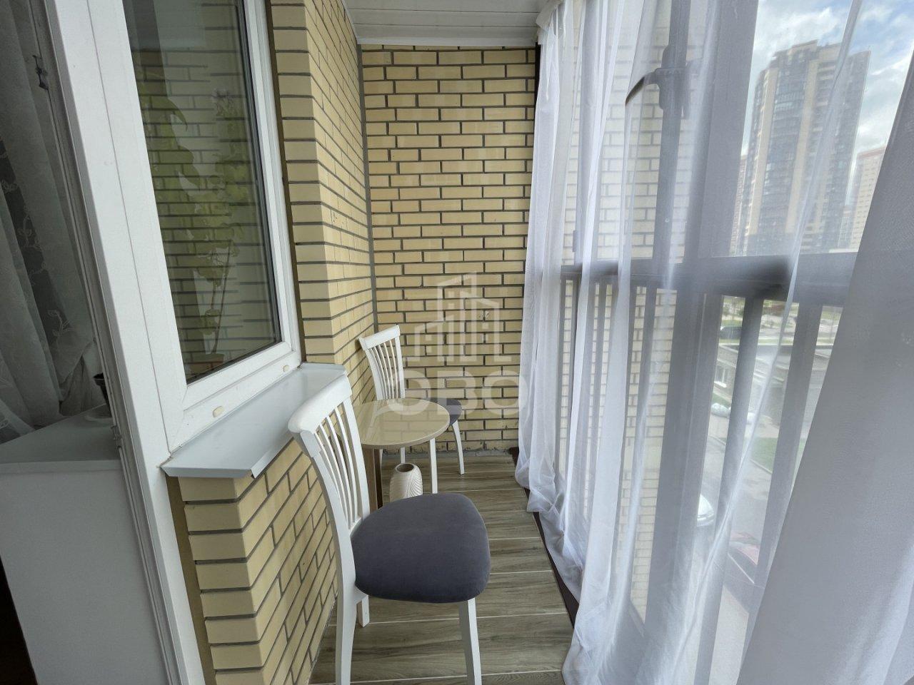 двухкомнатная квартира в Санкт-Петербурге по адресу: Славянская ул., 28, строение 1