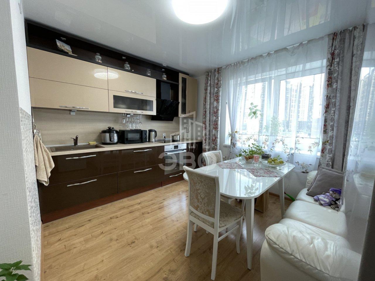 двухкомнатная квартира в Санкт-Петербурге по адресу: Славянская ул., 28, строение 1