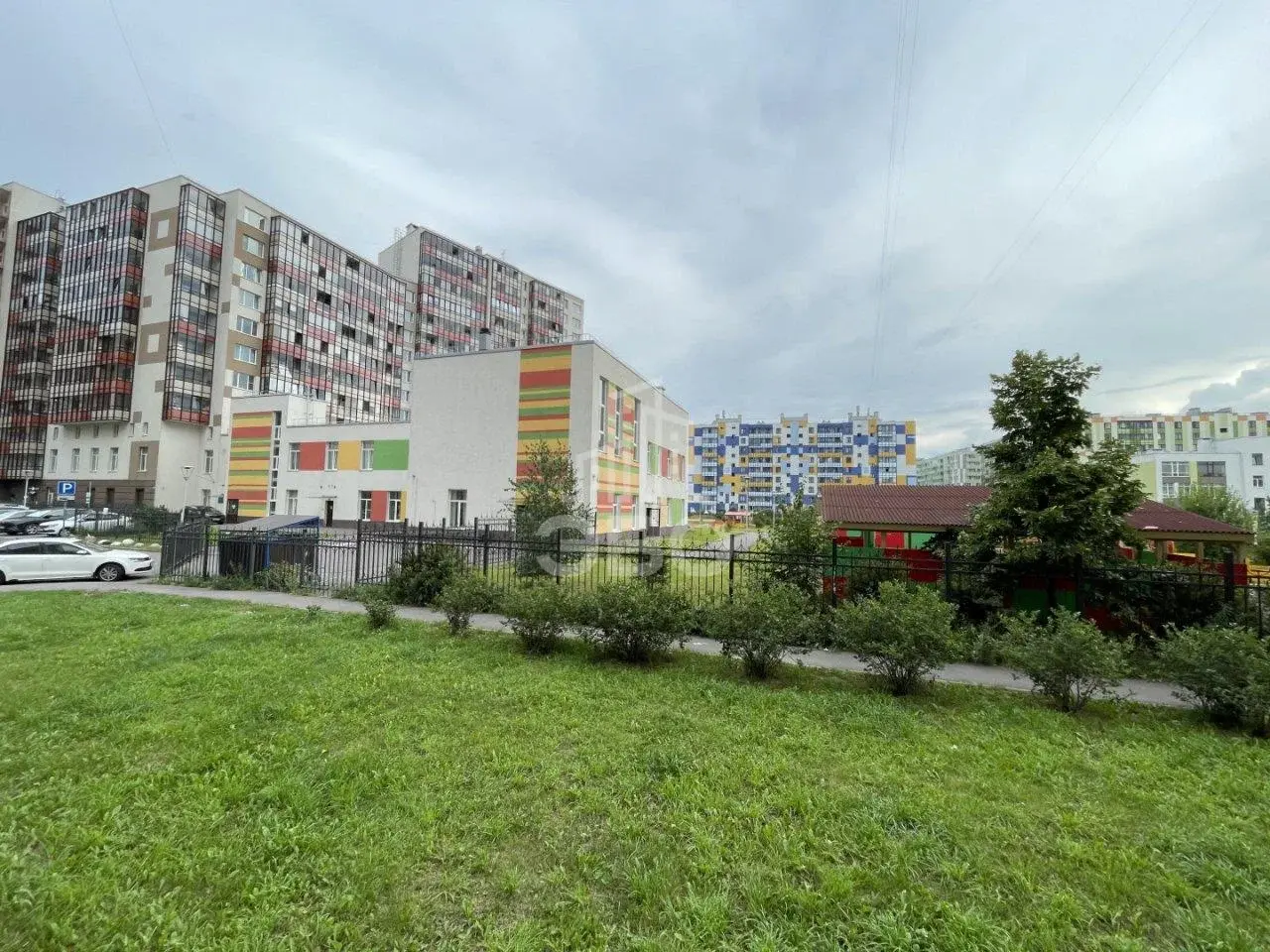 однокомнатная квартира в Санкт-Петербурге по адресу: Венская ул., 4, к 3