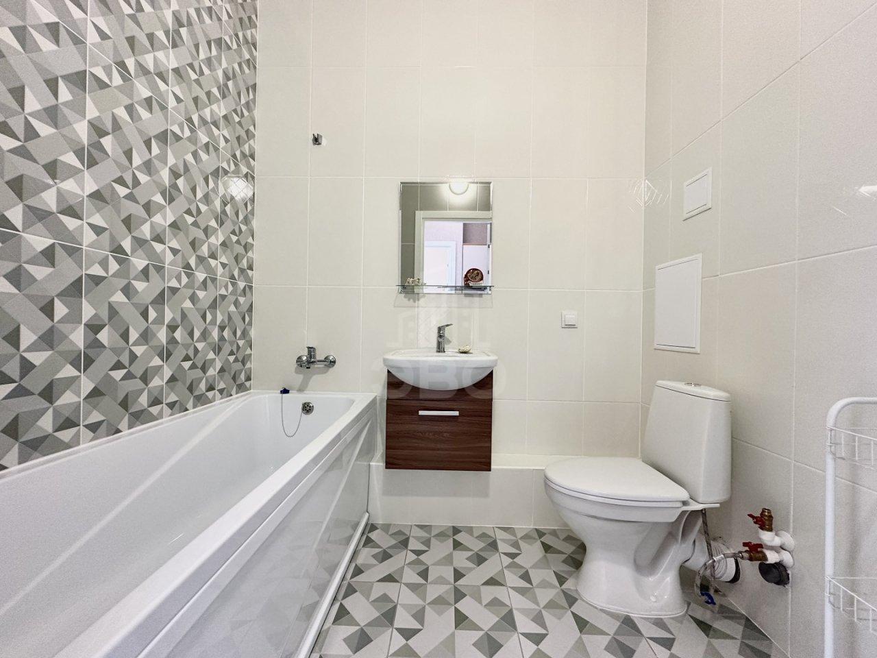 однокомнатная квартира в Санкт-Петербурге по адресу: Нины Петровой ул., 8, к 1