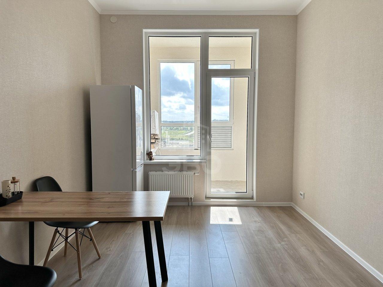 однокомнатная квартира в Санкт-Петербурге по адресу: Нины Петровой ул., 8, к 1