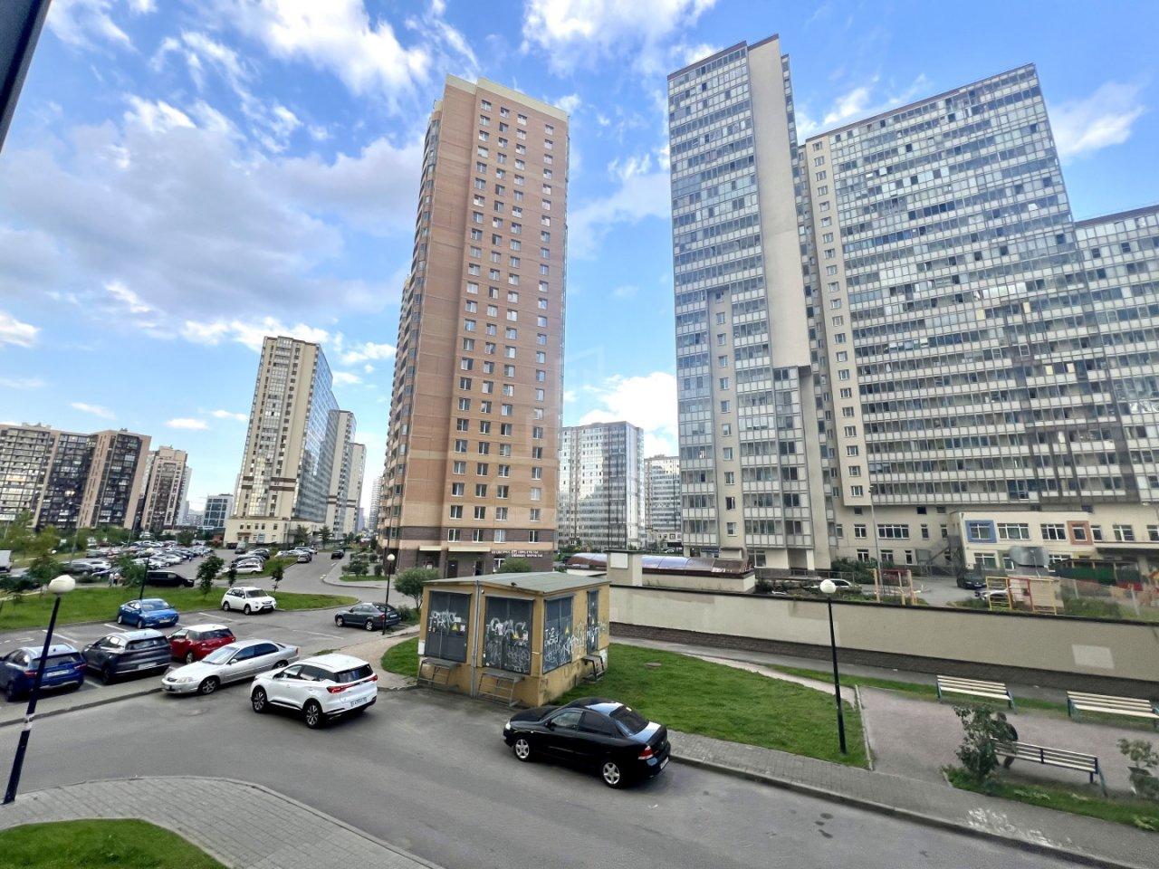 студия в Санкт-Петербурге по адресу: Охтинская аллея, 10, к 1