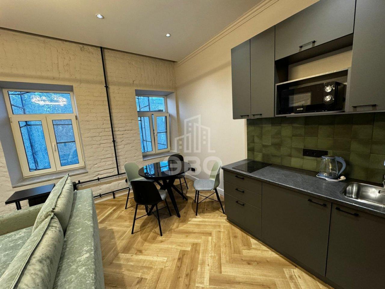 студия в Санкт-Петербурге по адресу: Невский проспект, 88, литера Б