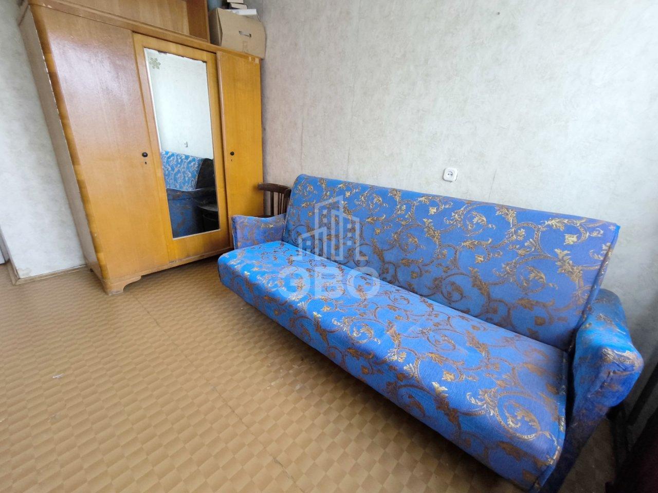 трехкомнатная квартира в Санкт-Петербурге по адресу: Тамбасова ул., 6, к 1