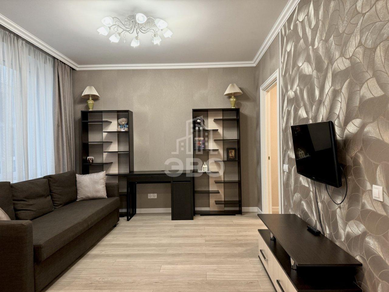 однокомнатная квартира в Санкт-Петербурге по адресу: Кременчугская ул., 13, к 1