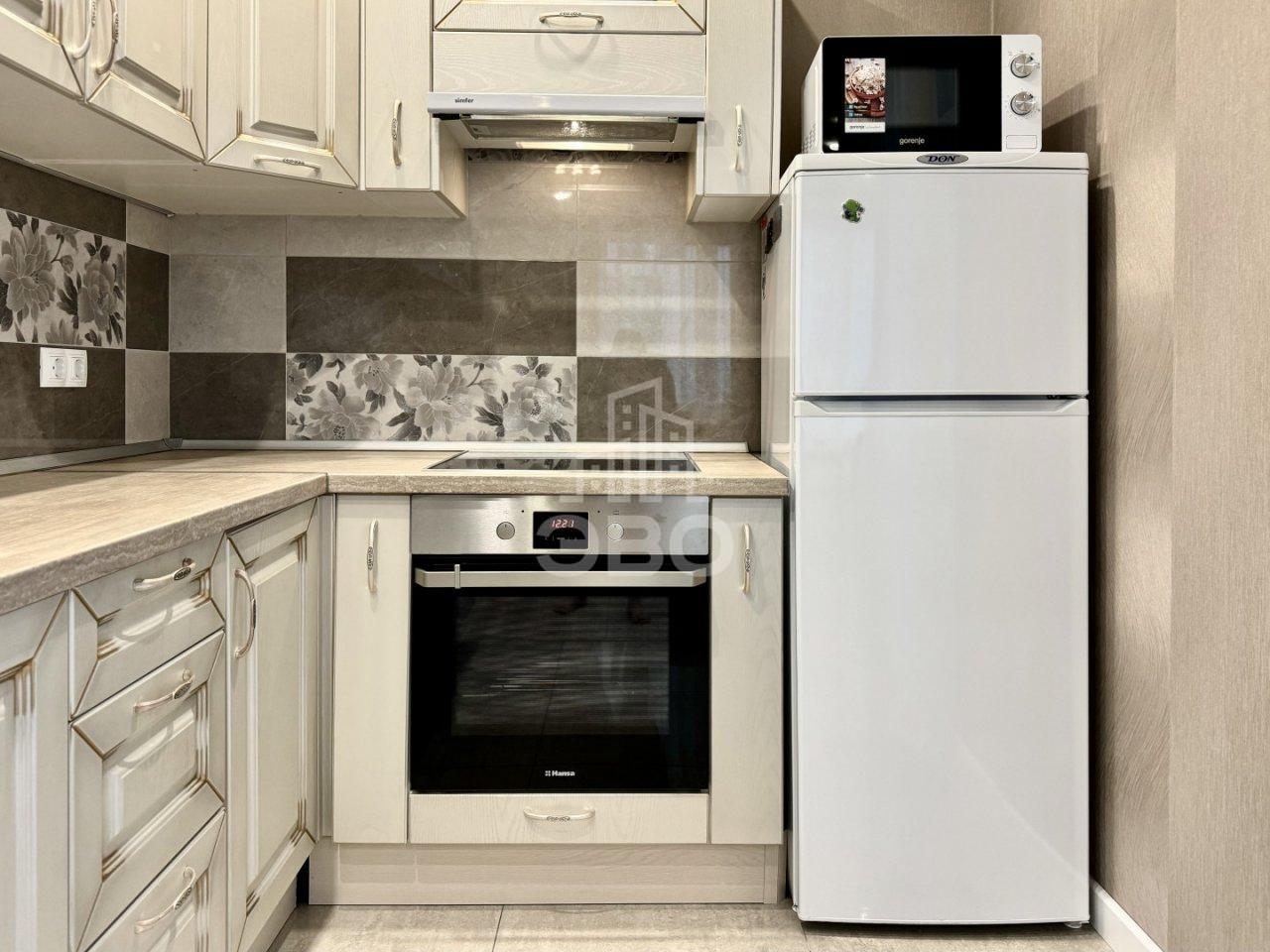 однокомнатная квартира в Санкт-Петербурге по адресу: Кременчугская ул., 13, к 1