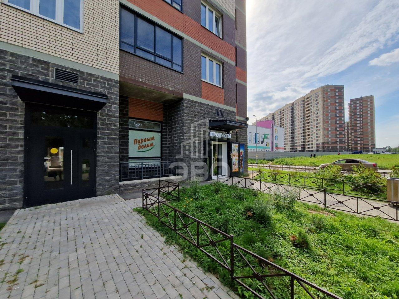 коммерция в Санкт-Петербурге по адресу: Шоссе в Лаврики ул., 72, к 2