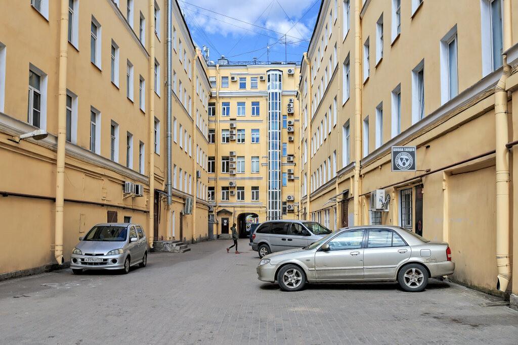 студия в Санкт-Петербурге по адресу: Невский проспект, 128