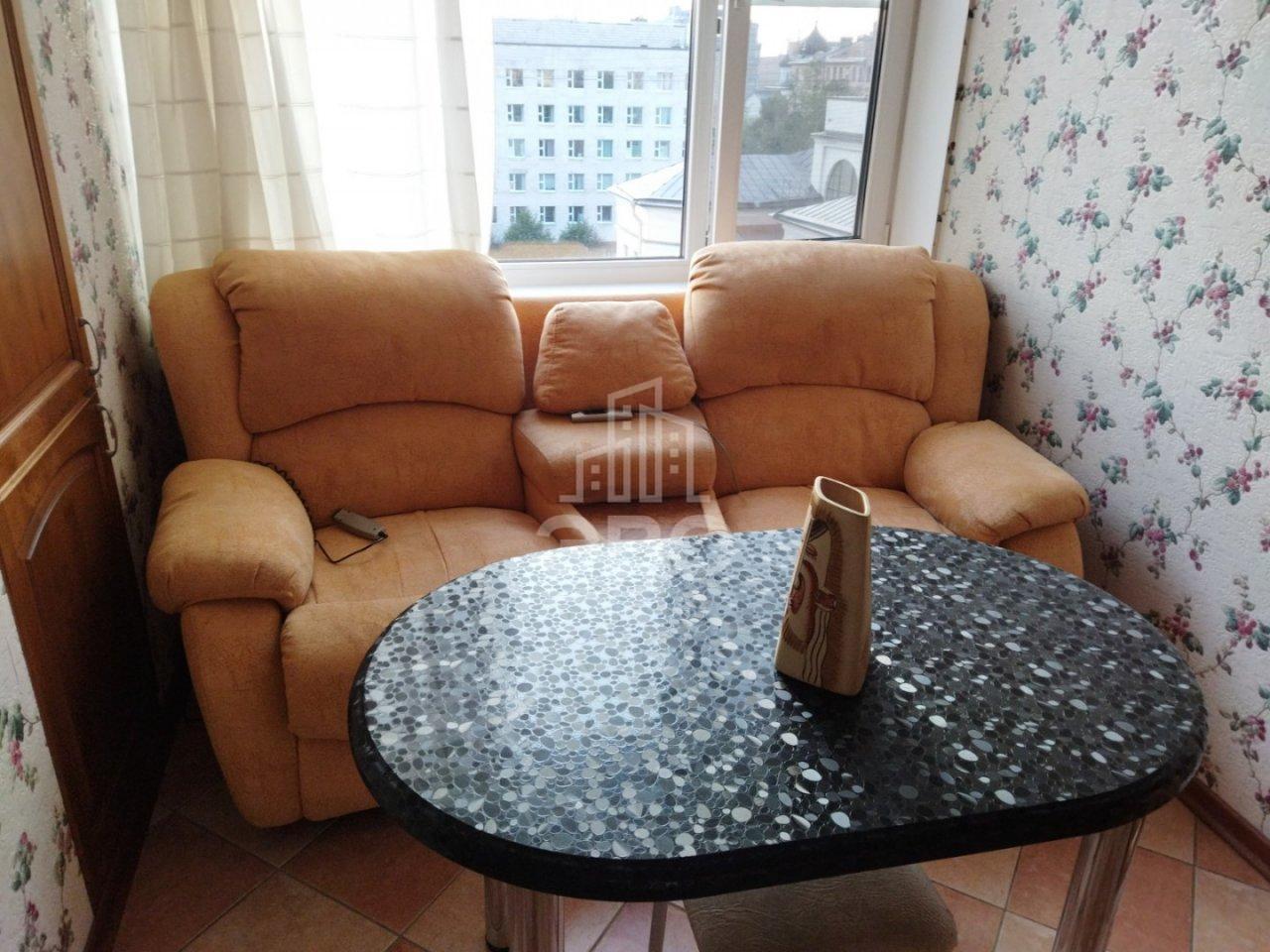 однокомнатная квартира в Санкт-Петербурге по адресу: Тверская ул., 13