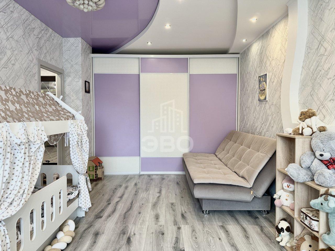 двухкомнатная квартира в Санкт-Петербурге по адресу: Королёва проспект, 63, к 2