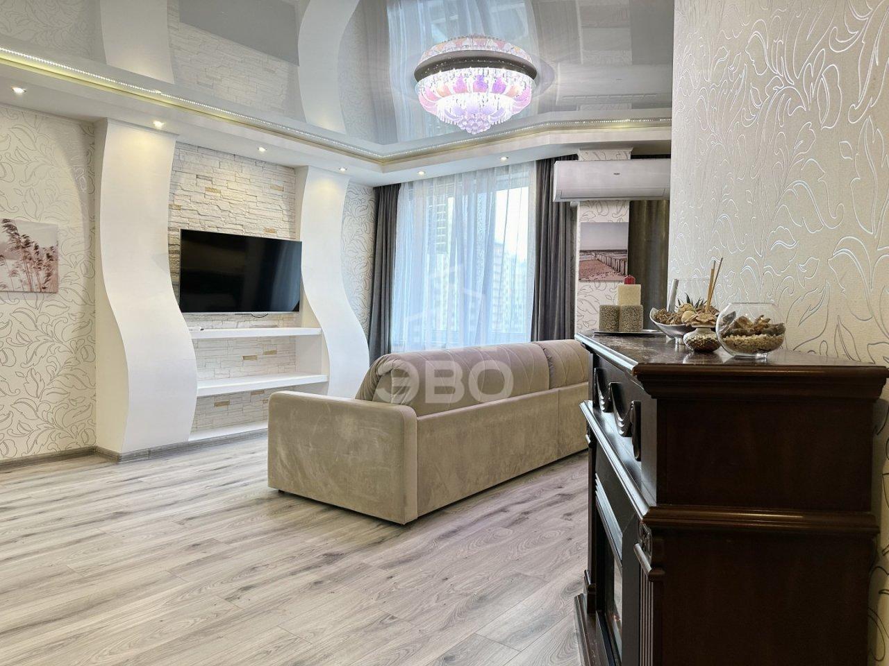 двухкомнатная квартира в Санкт-Петербурге по адресу: Королёва проспект, 63, к 2