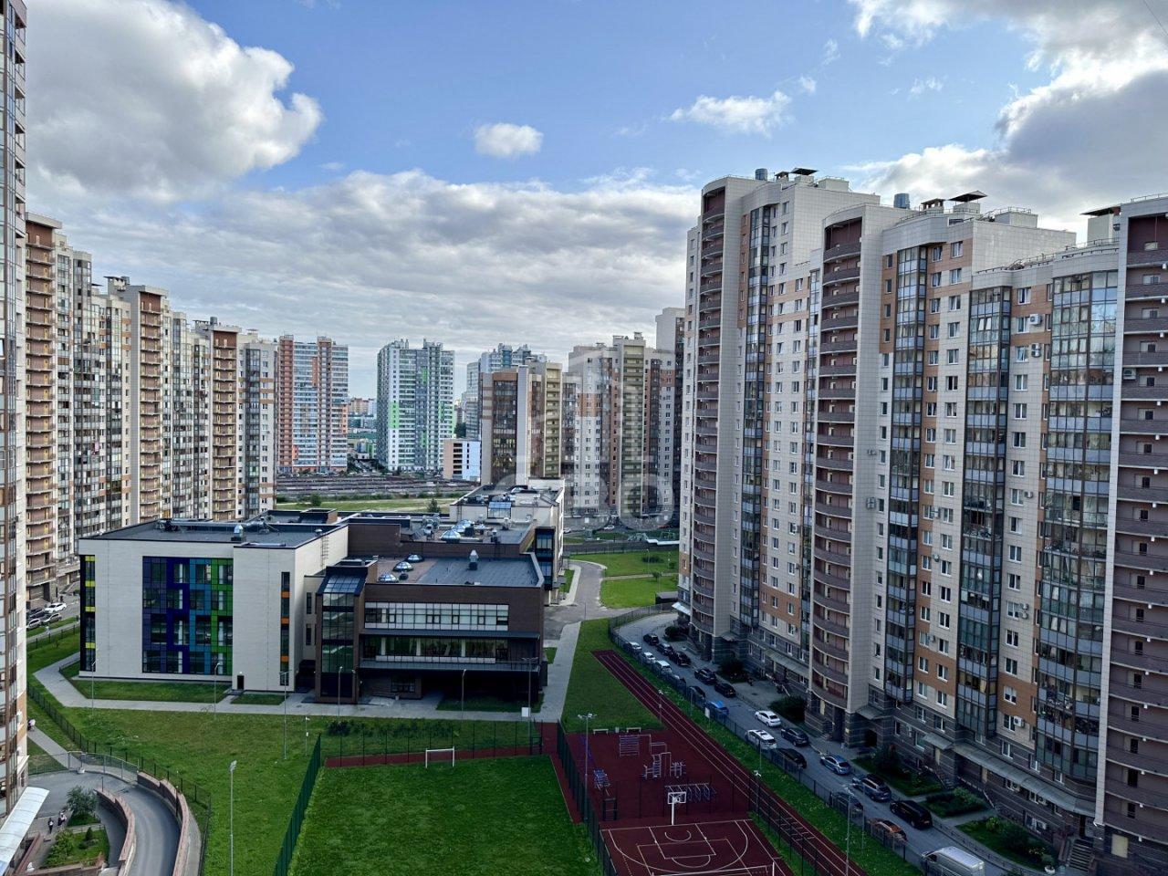 двухкомнатная квартира в Санкт-Петербурге по адресу: Королёва проспект, 63, к 2