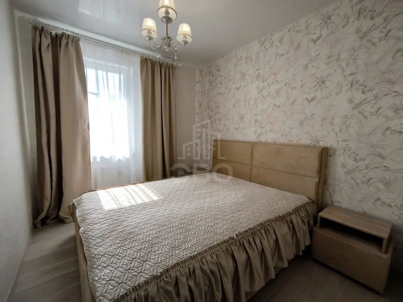 трехкомнатная квартира в Санкт-Петербурге по адресу: Шишкина ул., 303, к 1
