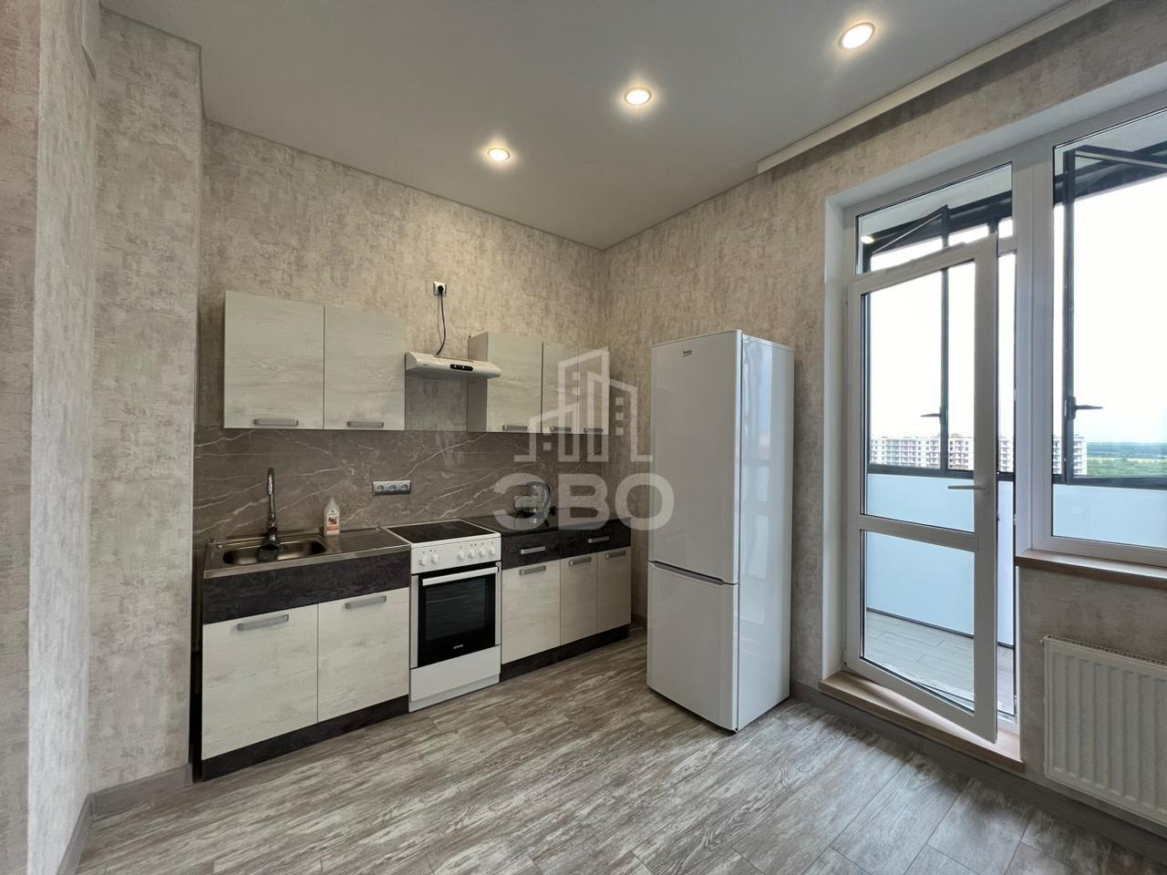 двухкомнатная квартира в Санкт-Петербурге по адресу: Строителей проспект, 1, к 1