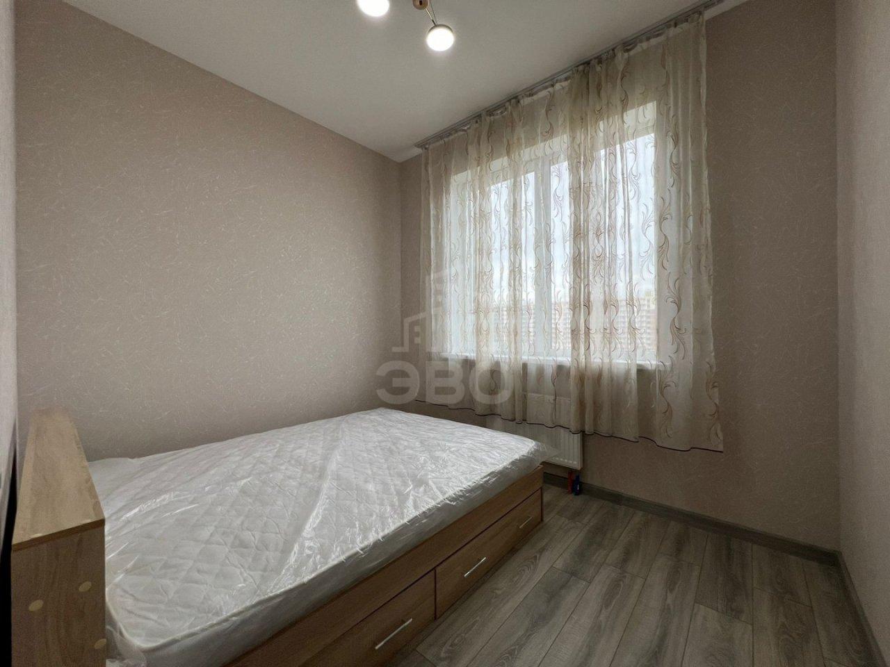 двухкомнатная квартира в Ленинградской области по адресу: Строителей проспект, 1, к 1