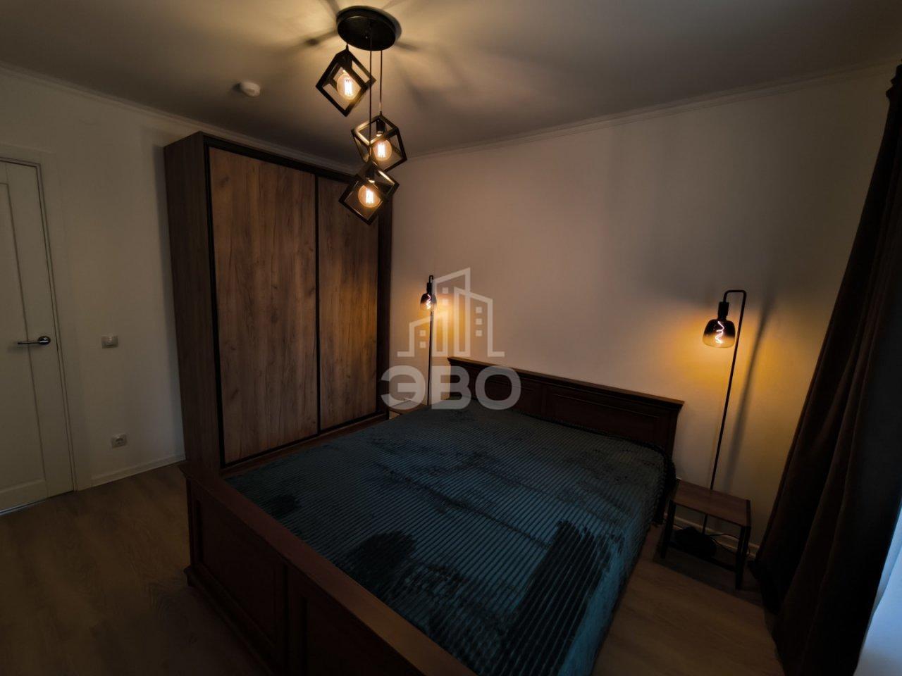 трехкомнатная квартира в Санкт-Петербурге по адресу: Гудиловская ул., 6, к 1