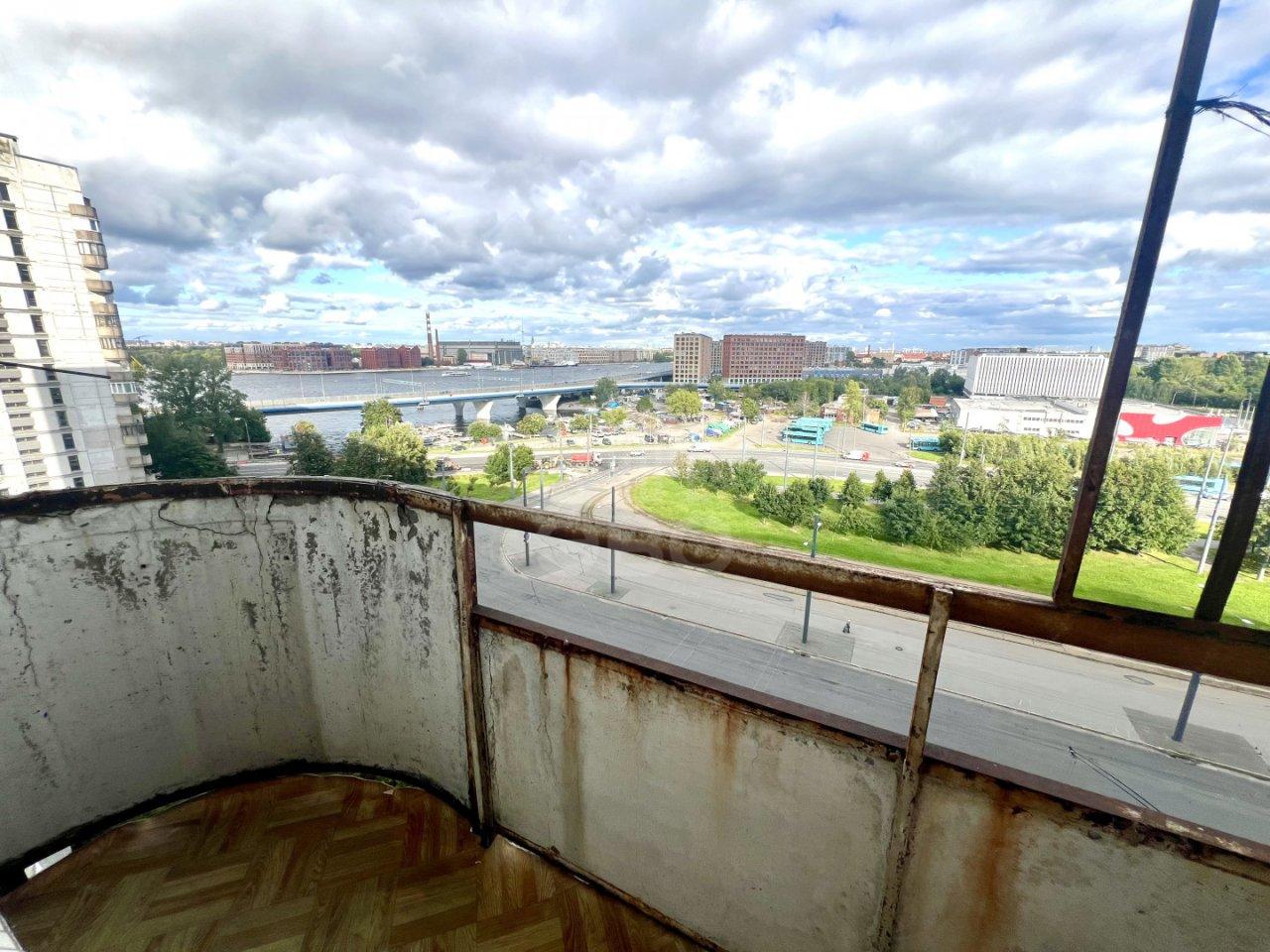 двухкомнатная квартира в Санкт-Петербурге по адресу: Кораблестроителей ул., 46, к 1