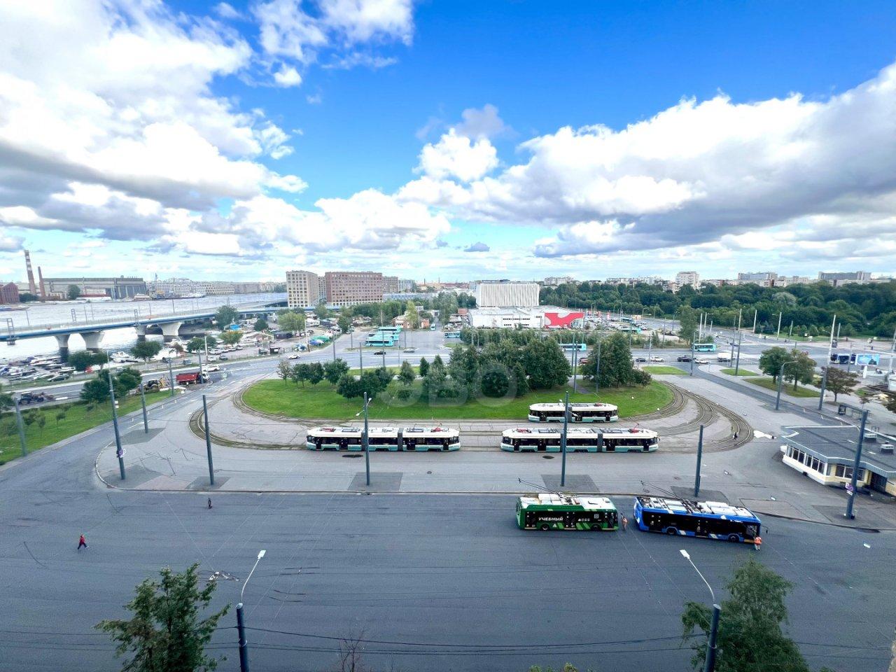 двухкомнатная квартира в Санкт-Петербурге по адресу: Кораблестроителей ул., 46, к 1