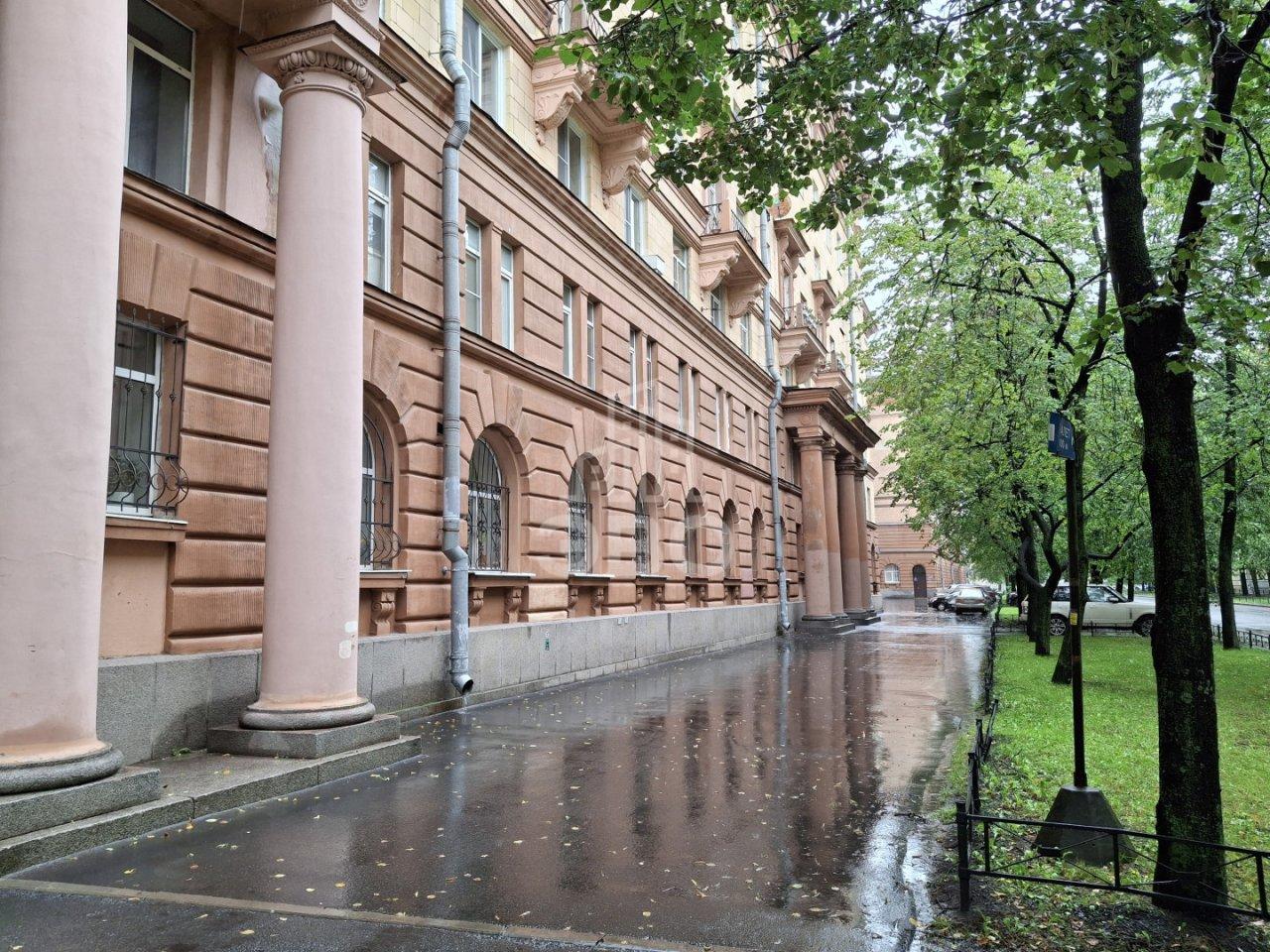 двухкомнатная квартира в Санкт-Петербурге по адресу: Авиационная ул., 11, литера А