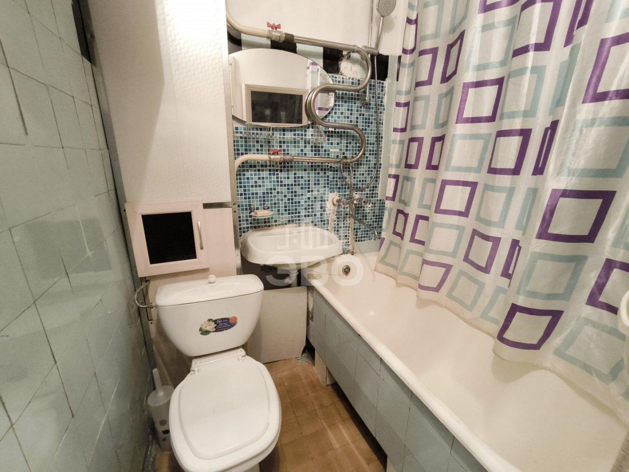 четырехкомнатная квартира в Санкт-Петербурге по адресу: Костюшко ул., 90