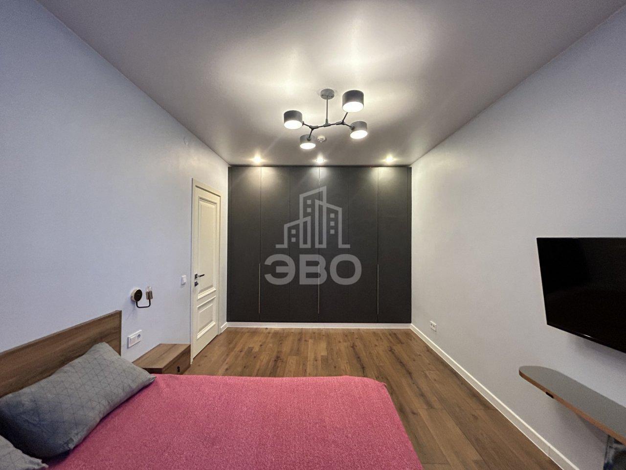 однокомнатная квартира в Санкт-Петербурге по адресу: Савушкина ул., 104, строение 1