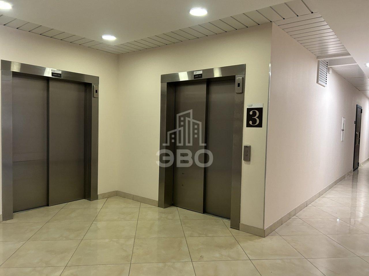 однокомнатная квартира в Санкт-Петербурге по адресу: Савушкина ул., 104, строение 1