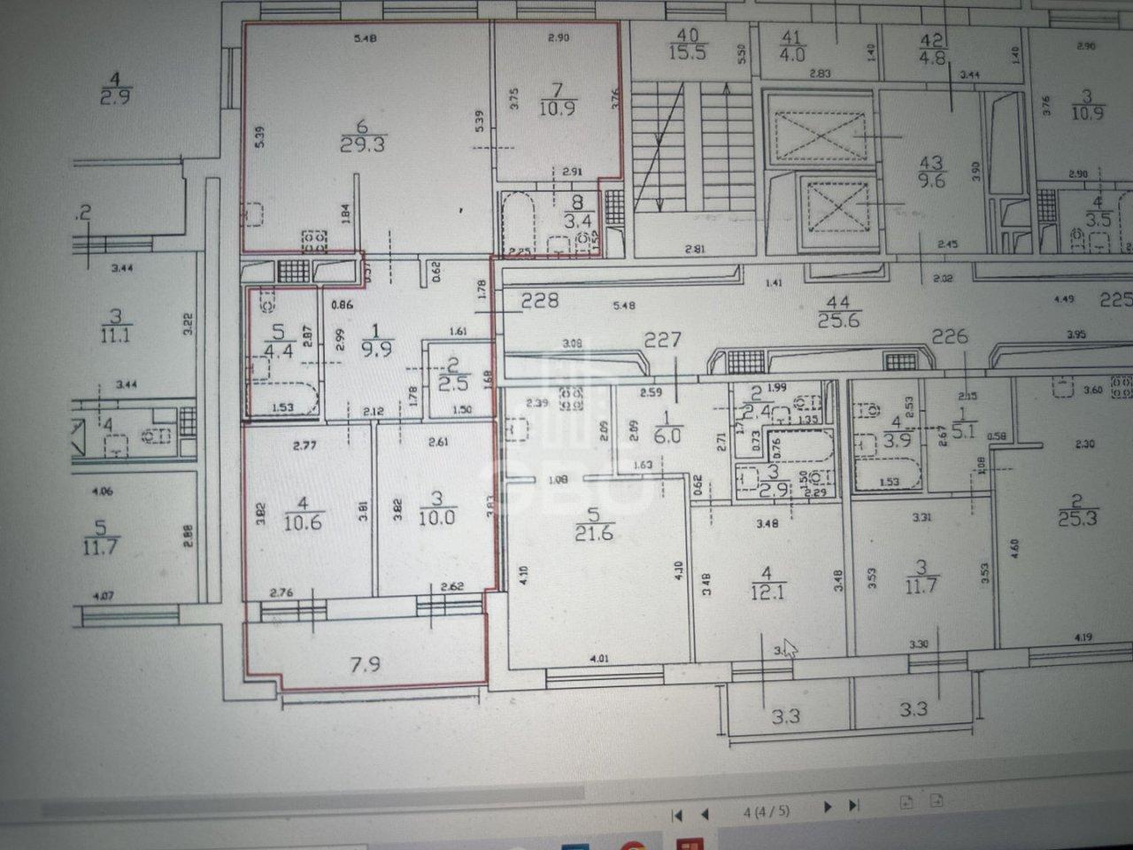 трехкомнатная квартира в Санкт-Петербурге по адресу: Оптиков ул., 34, к 1