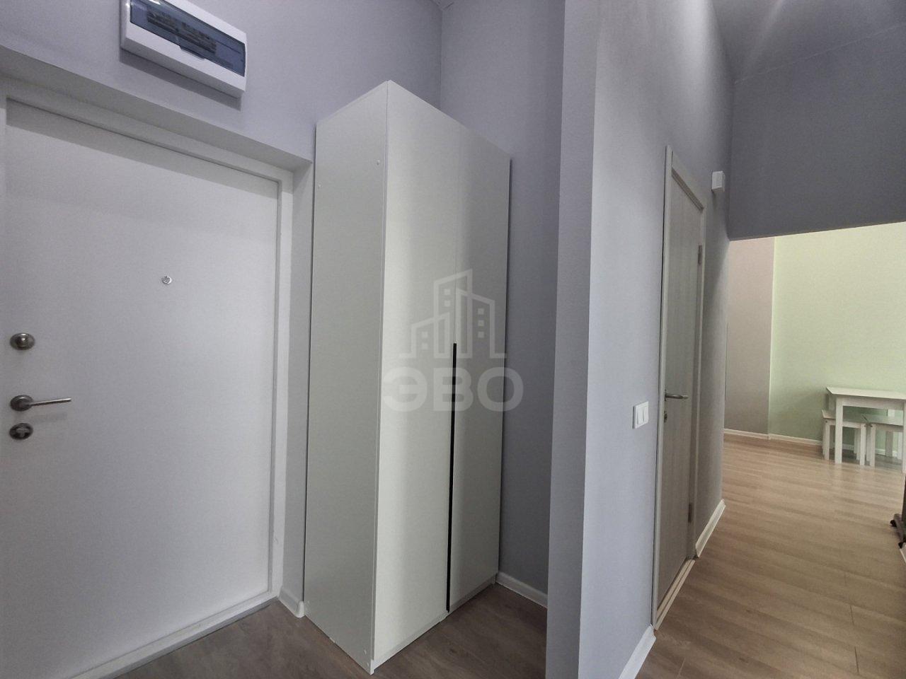 трехкомнатная квартира в Санкт-Петербурге по адресу: Голландская ул., 18, к 1