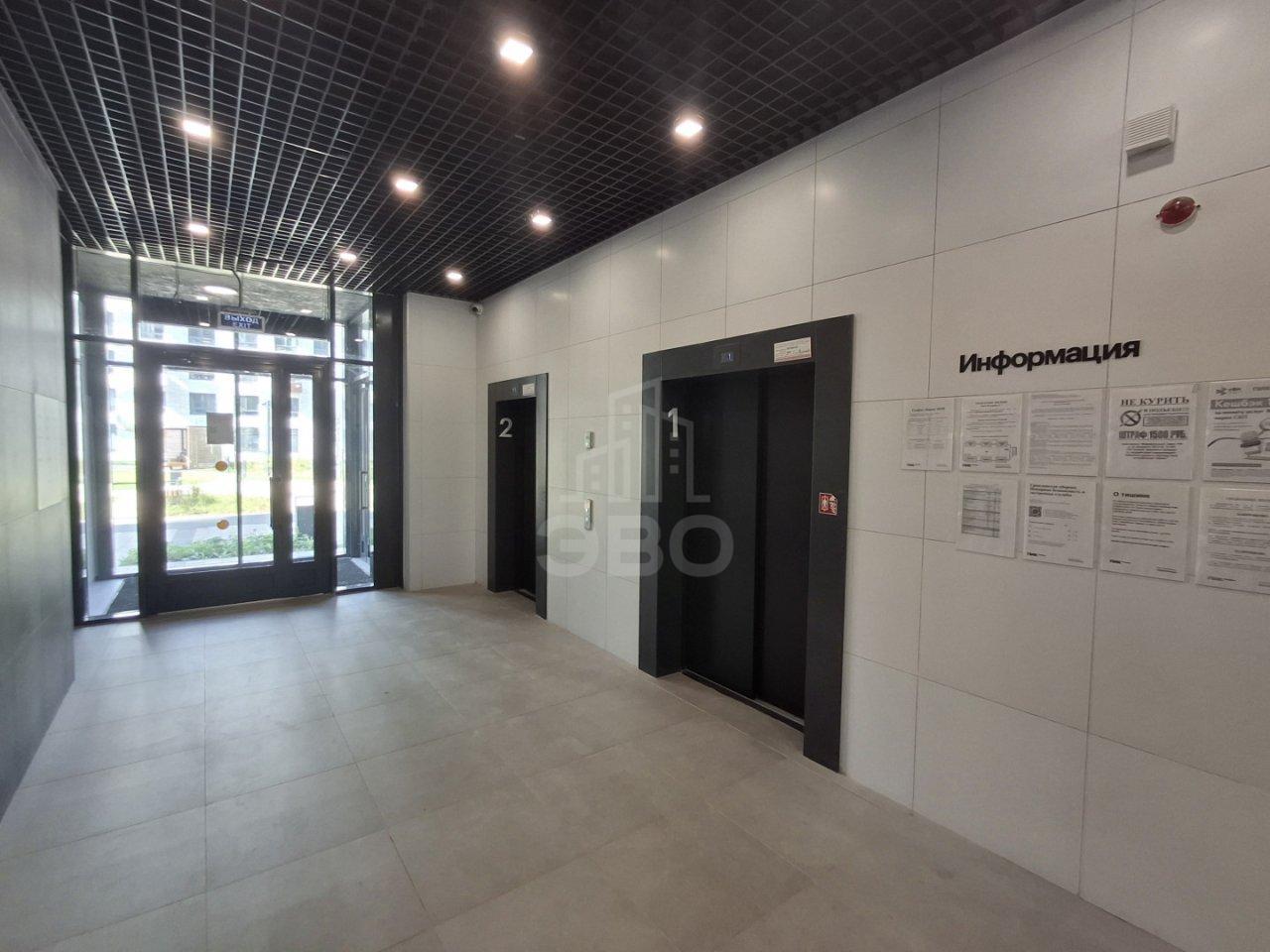 трехкомнатная квартира в Санкт-Петербурге по адресу: Голландская ул., 18, к 1