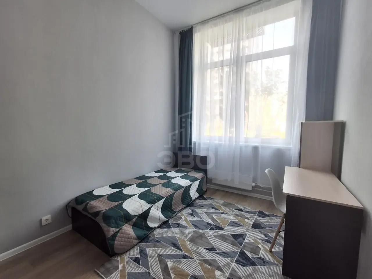 трехкомнатная квартира в Санкт-Петербурге по адресу: Голландская ул., 18, к 1