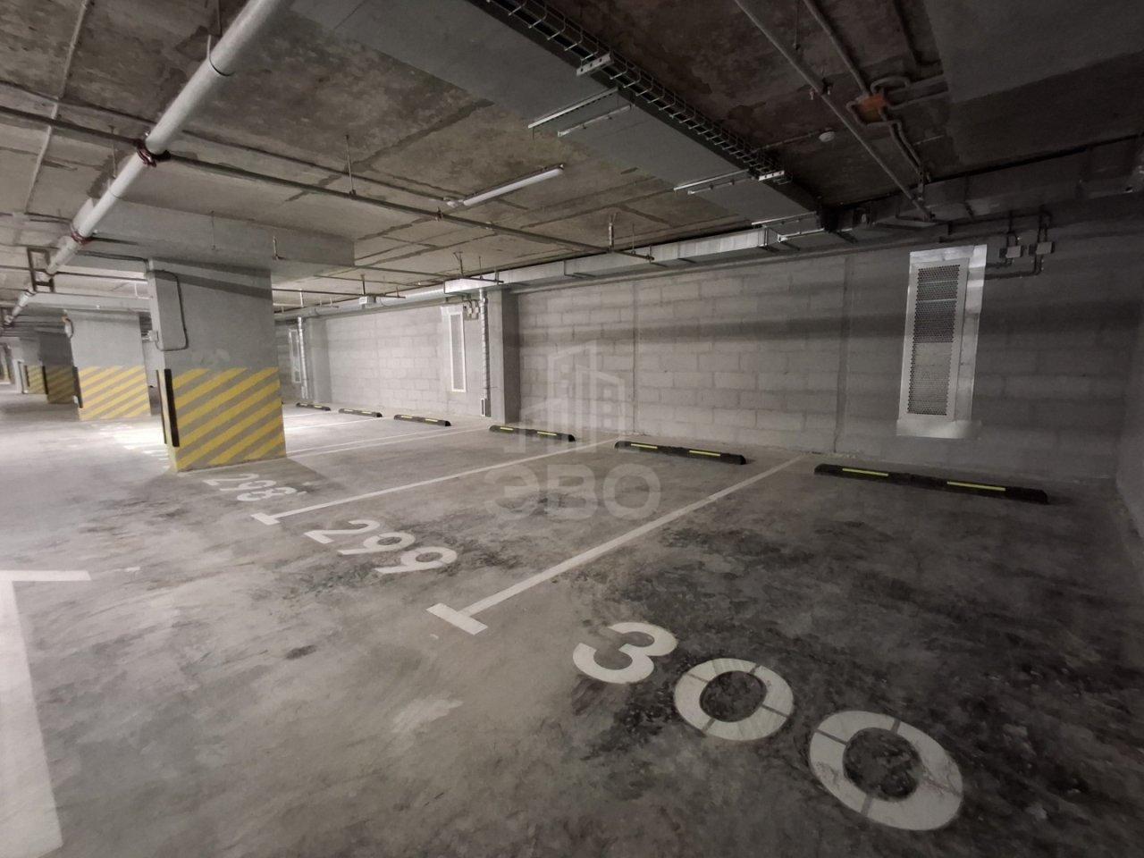 трехкомнатная квартира в Санкт-Петербурге по адресу: Голландская ул., 18, к 1