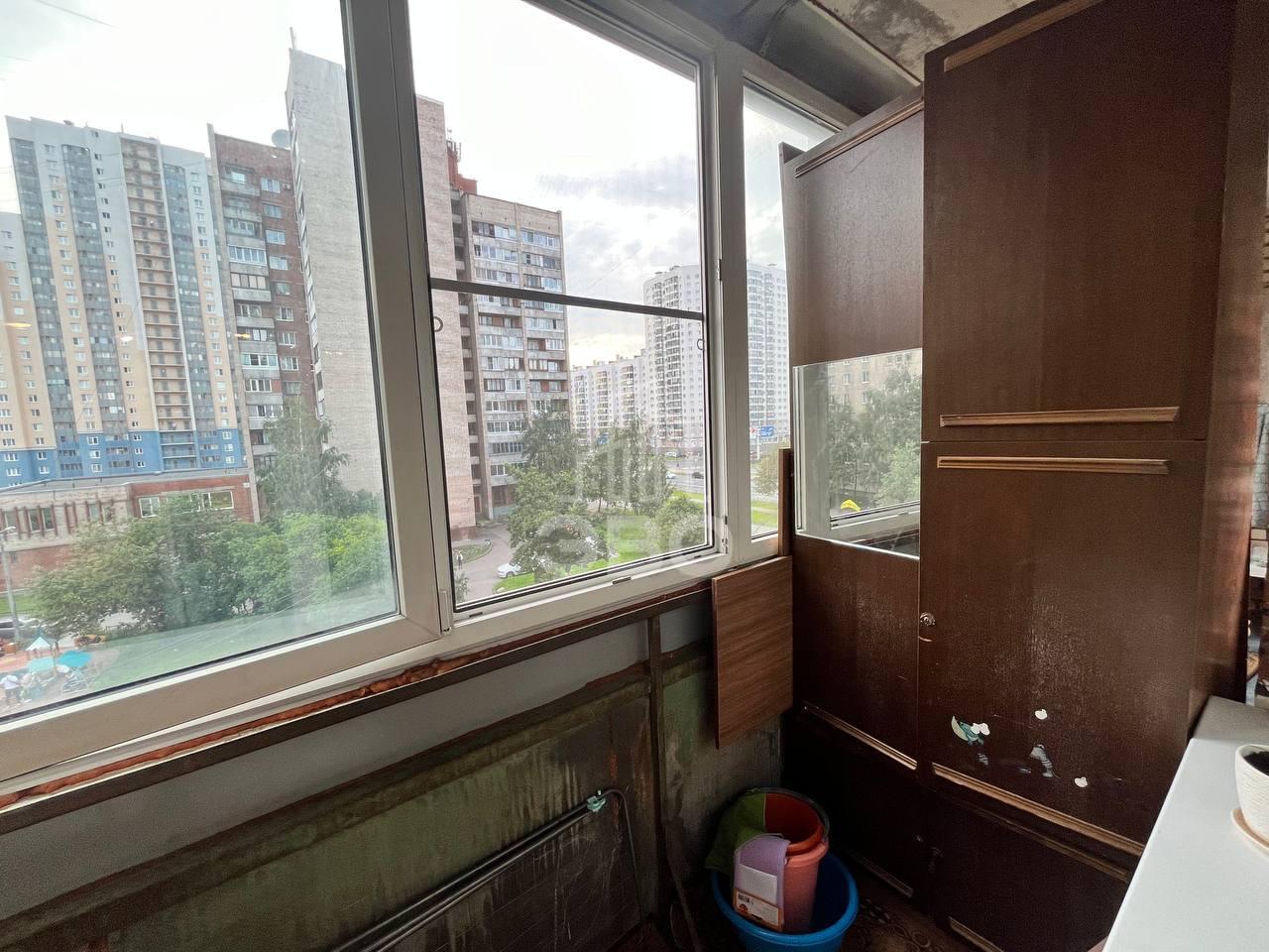 комната в Санкт-Петербурге по адресу: Коллонтай ул., 9